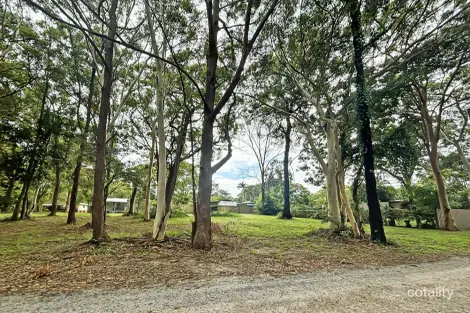 Property photo of 13-17 Parakeet Street Macleay Island QLD 4184