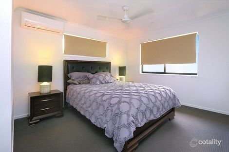 Property photo of 54 Linden Crescent Qunaba QLD 4670