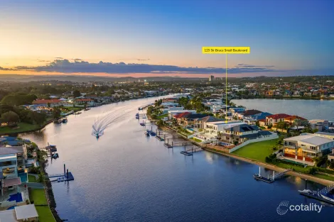 125 Sir Bruce Small Bvd, Benowa, QLD 4217