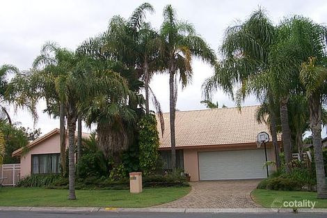 38 Selkirk Ave, Benowa, QLD 4217