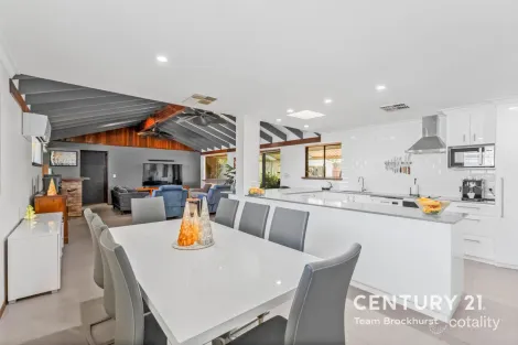 Property photo of 16 Hatcher Way Parkwood WA 6147