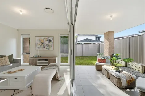 Property photo of 29 Kale Road Spring Farm NSW 2570