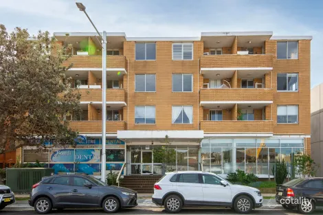 Property photo of 51/136-138 Curlewis Street Bondi Beach NSW 2026