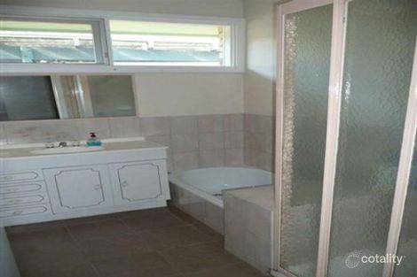 Property photo of 64 Towerhill Road Frankston VIC 3199