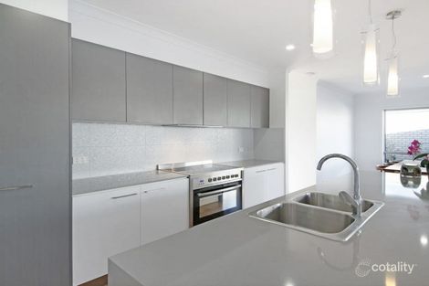 Property photo of 34 Ruby Crescent Meridan Plains QLD 4551
