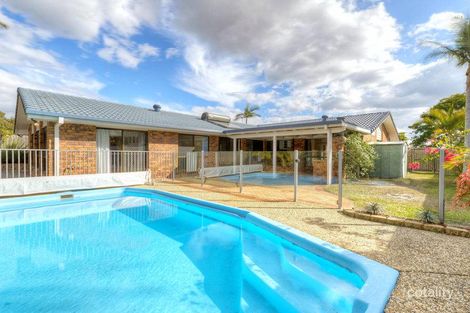 8 Rani Cl, Mount Ommaney, QLD 4074