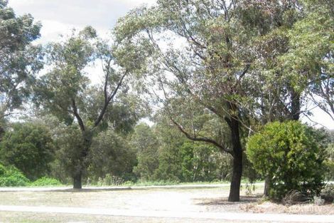 62-64 Holmbury Bvd, Mulgrave, VIC 3170