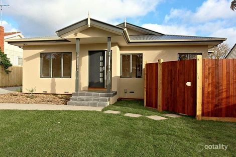 1/4 Hirst St, Blackburn, VIC 3130