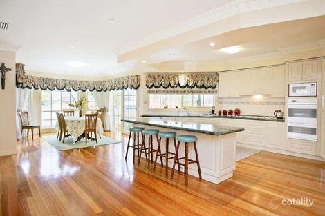 Property photo of 20 Dehaviland Avenue Forest Hill VIC 3131