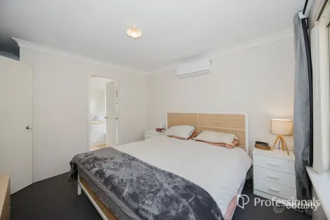 Property photo of 5/54 Millstream Grove Ellenbrook WA 6069