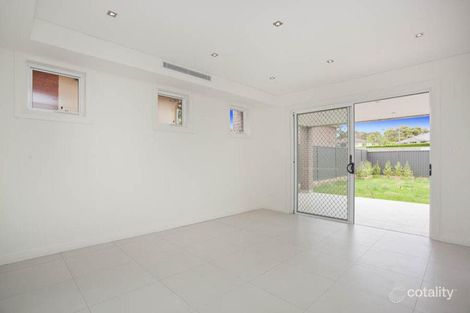 Property photo of 17A Parkview Avenue Picnic Point NSW 2213