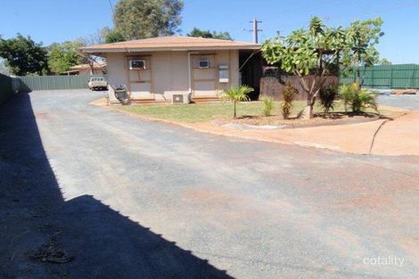 2 Weaver Pl, South Hedland, WA 6722