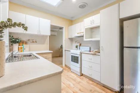 Property photo of 19 Judith Avenue Mount Riverview NSW 2774