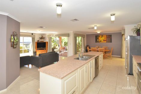 Property photo of 1 Woodford Court Sheidow Park SA 5158