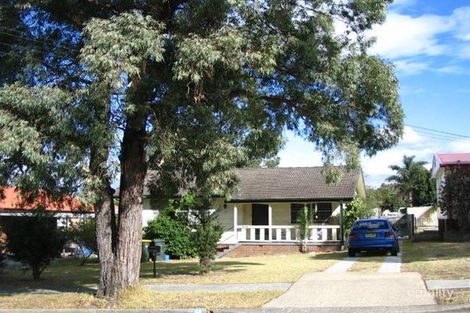 68 King St, Warilla, NSW 2528