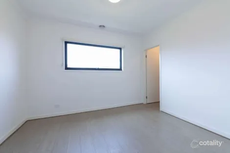 Property photo of 6 Topper Street Werribee VIC 3030