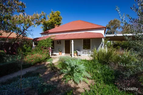 Property photo of 1A Ferguson Lane Wellington NSW 2820