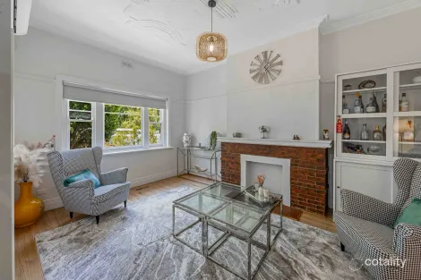 Property photo of 71 Bulla Road Essendon North VIC 3041