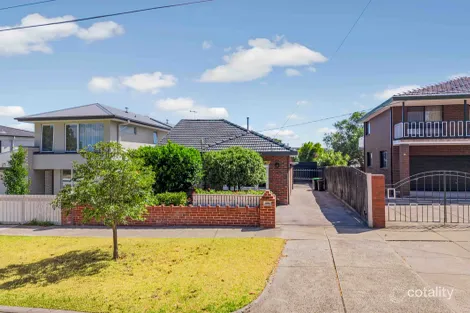 Property photo of 71 Bulla Road Essendon North VIC 3041