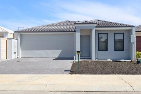 52a Mornington Cres, Wandi, WA 6167