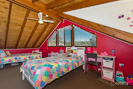 Property photo of 5 Yellow Book Close Terrigal NSW 2260