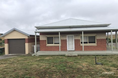 34 Johnston Cres, Blayney, NSW 2799