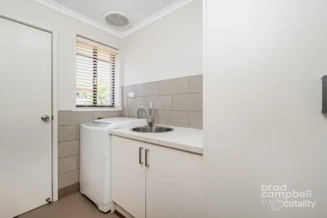 Property photo of 51A Meaklim Street Shepparton VIC 3630