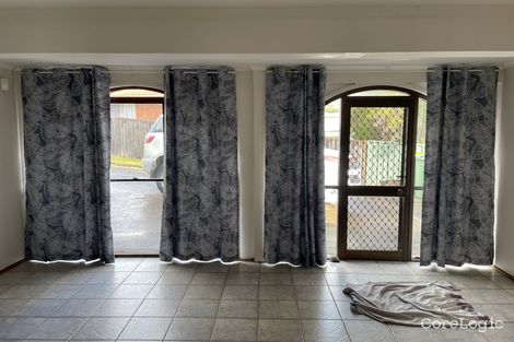 Property photo of 4 Parklands Close Bateau Bay NSW 2261