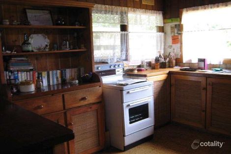 Property photo of 2 Hollywood Crescent Smiths Beach VIC 3922