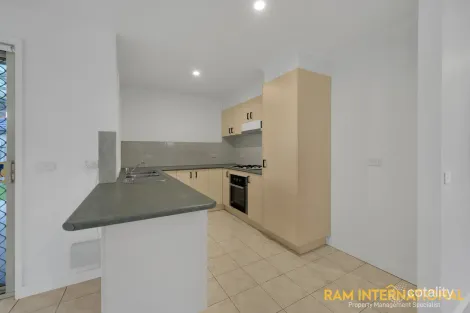 Property photo of 2 Wattle Grove Point Cook VIC 3030
