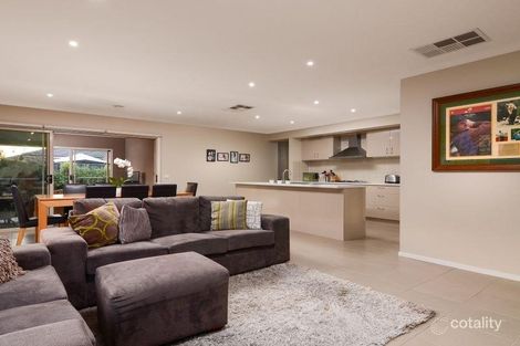 Property photo of 36 Abrus Circuit Cranbourne North VIC 3977