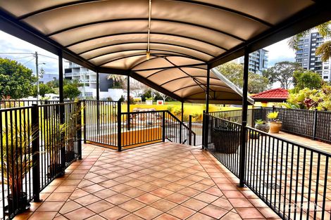 Property photo of 28/10-12 Bath Street Labrador QLD 4215