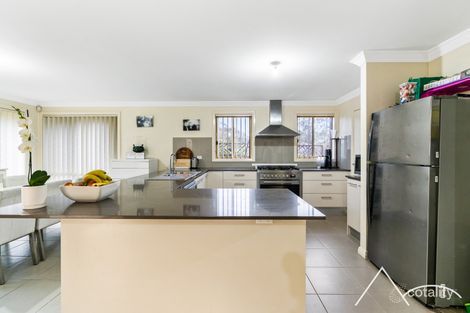 Property photo of 9 Magnolia Mews Mount Annan NSW 2567
