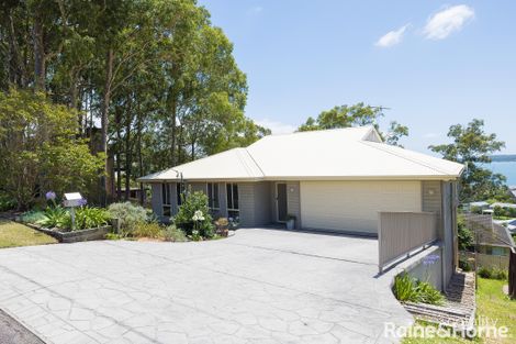 Property photo of 28 Whitbread Drive Lemon Tree Passage NSW 2319