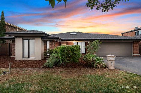 4 Oldfield Pl, Point Cook, VIC 3030