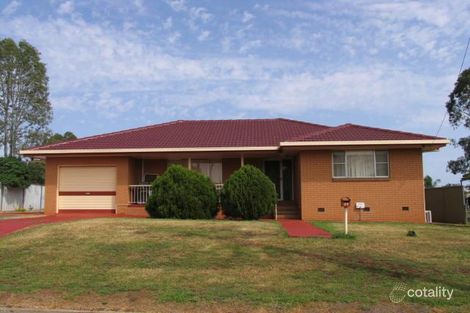 77 Proposch St, Oakey, QLD 4401