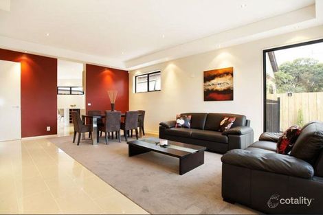 Property photo of 1/54 Orrong Crescent Caulfield North VIC 3161