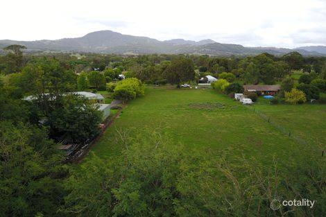 8 Debenham St, Blandford, NSW 2338