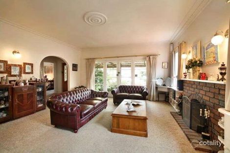 Property photo of 35 Edmonds Avenue Ashwood VIC 3147