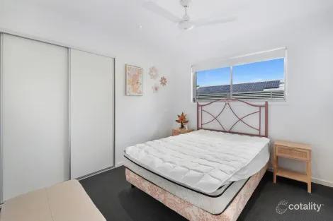 Property photo of 27 Alexa Rise Upper Coomera QLD 4209