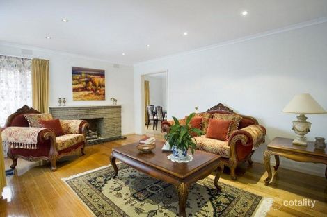 Property photo of 19 Dawayne Street Burwood East VIC 3151