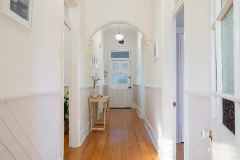 Property photo of 2 Tighe Street Waratah NSW 2298