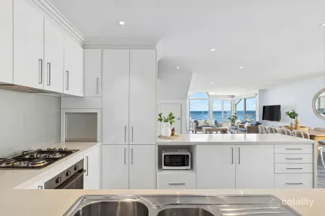 Property photo of 8 Werrina Parade Blue Bay NSW 2261