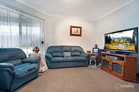 Property photo of 37 Conder Crescent Metford NSW 2323