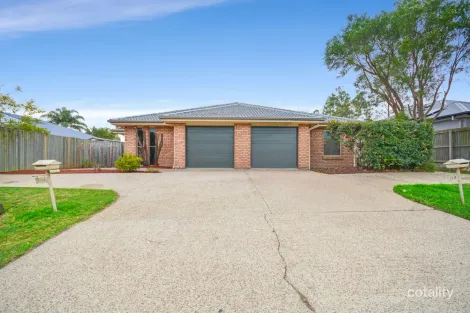Property photo of 28 Cheihk Crescent Collingwood Park QLD 4301