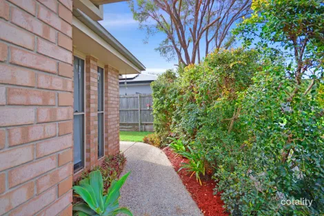 Property photo of 28 Cheihk Crescent Collingwood Park QLD 4301