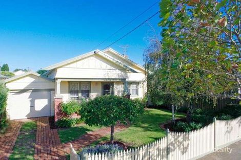 10 Cairns Ave, Newtown, VIC 3220