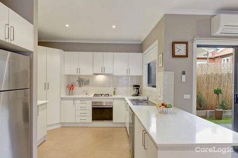 Property photo of 2/24 Lower Plenty Road Rosanna VIC 3084