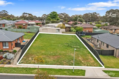 Property photo of 6 Delma Crescent Seymour VIC 3660