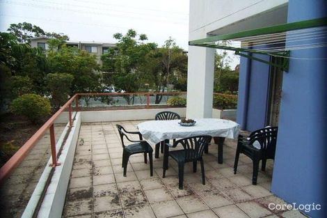 Property photo of 4/18-22 Parker Street Labrador QLD 4215